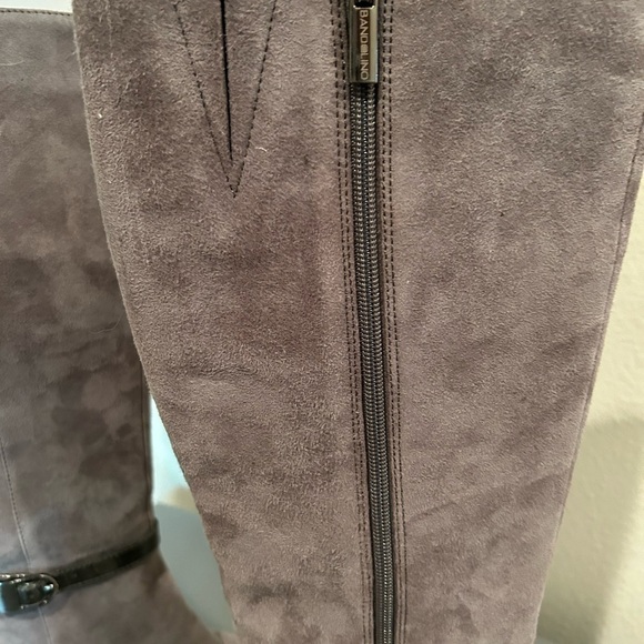 “Bandolino” BDCala Dressy Heel Platform Boots Womens 7.5 Gray Suede w/ Side Zip - Picture 4 of 17